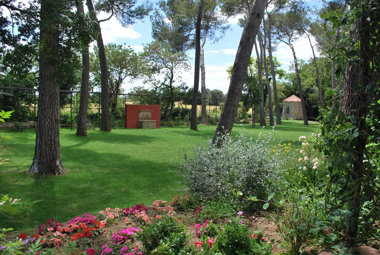 Chateau Sainte Colombe Bed and Breakfast Exteriör bild