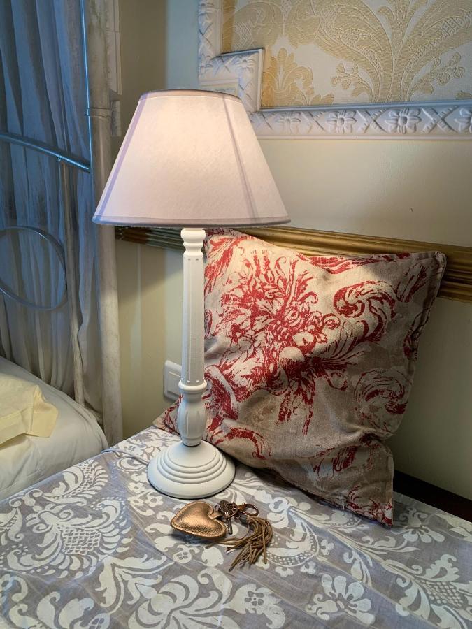 Chateau Sainte Colombe Bed and Breakfast Exteriör bild